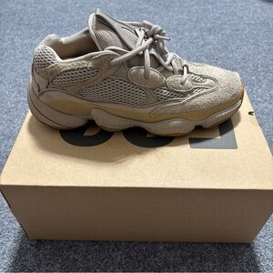 Size 8 - adidas Yeezy 500 Taupe Light GX360 Men’s Sneakers